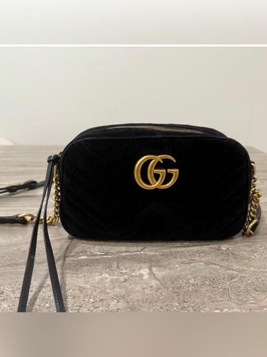 Gucci Handbags - Authentic Gucci Marmont Black Quilted Velvet Crossbody with Gold GG